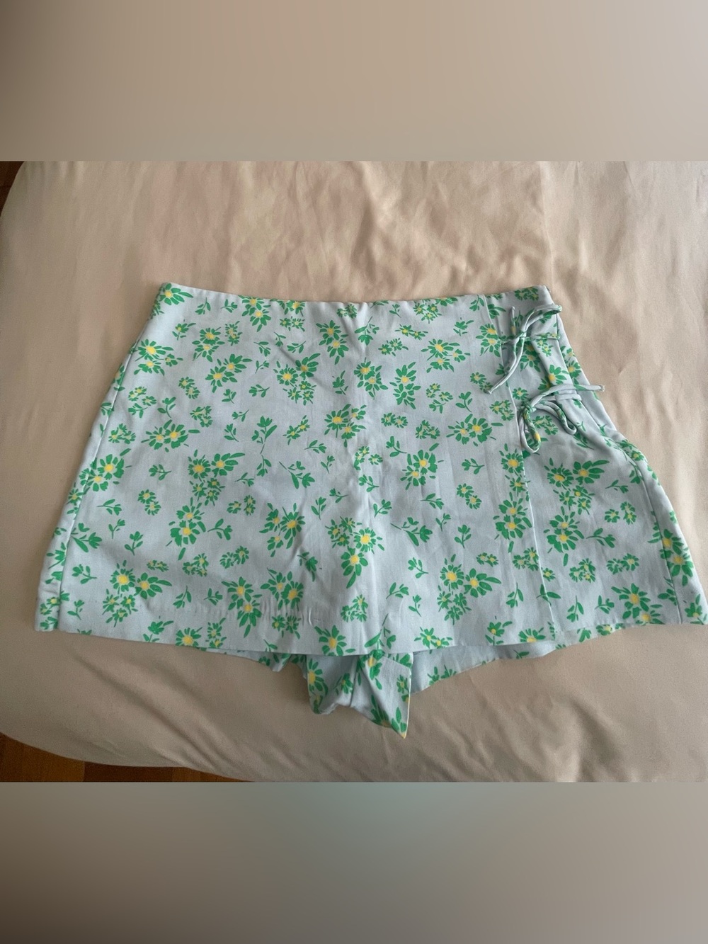 Zara Light Blue Floral Side-Tie Skort